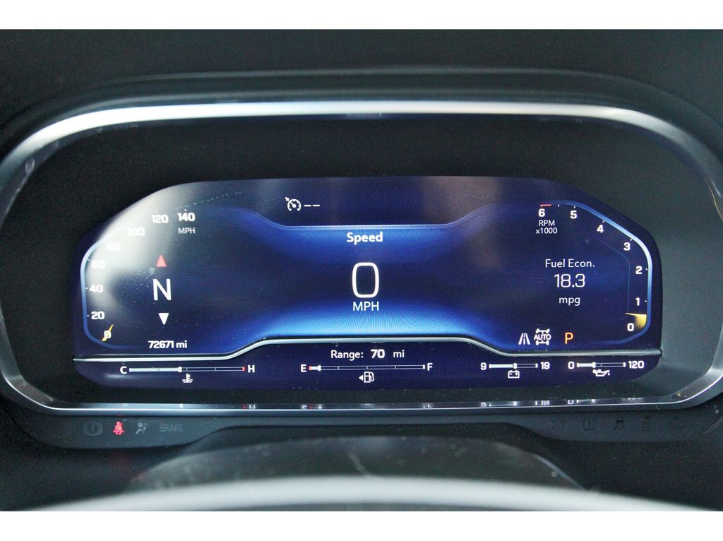 2024 Chevrolet Suburban LT - 9