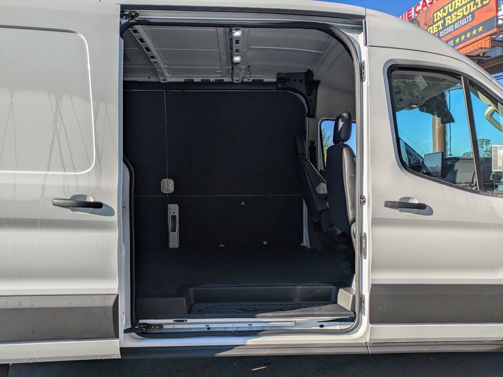 2025 Ford Transit-250 Cargo Van 