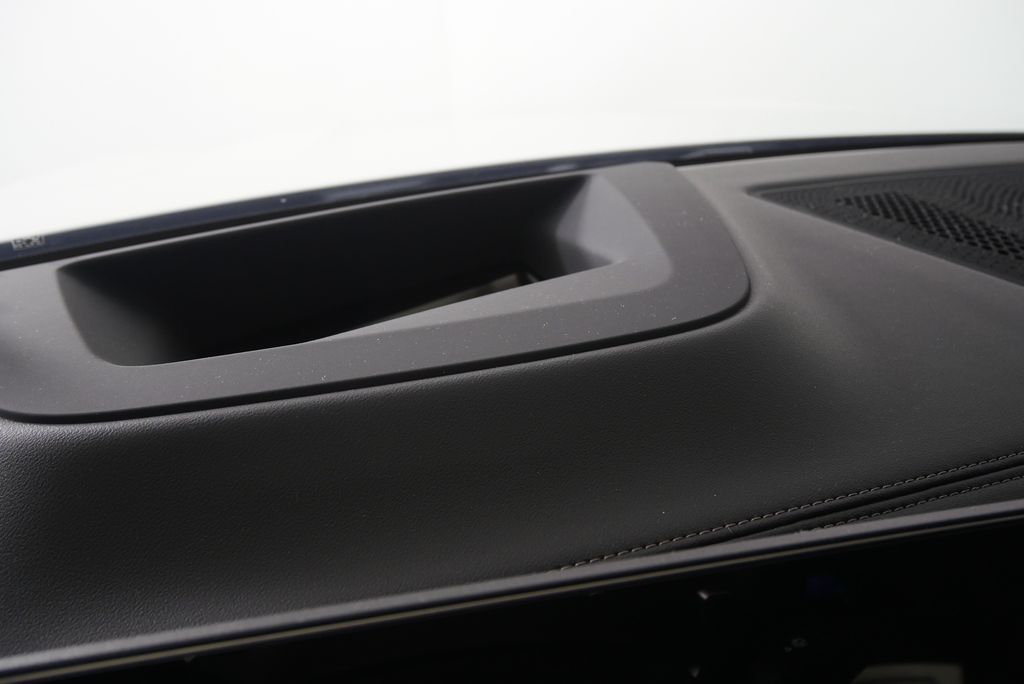 Thumbnail: 2024 BMW X7 - 23