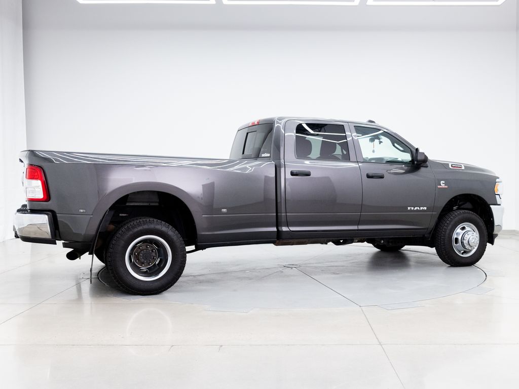 2022 Granite Crystal Metallic Clearcoat Ram 3500 Tradesman 4X4 Truck