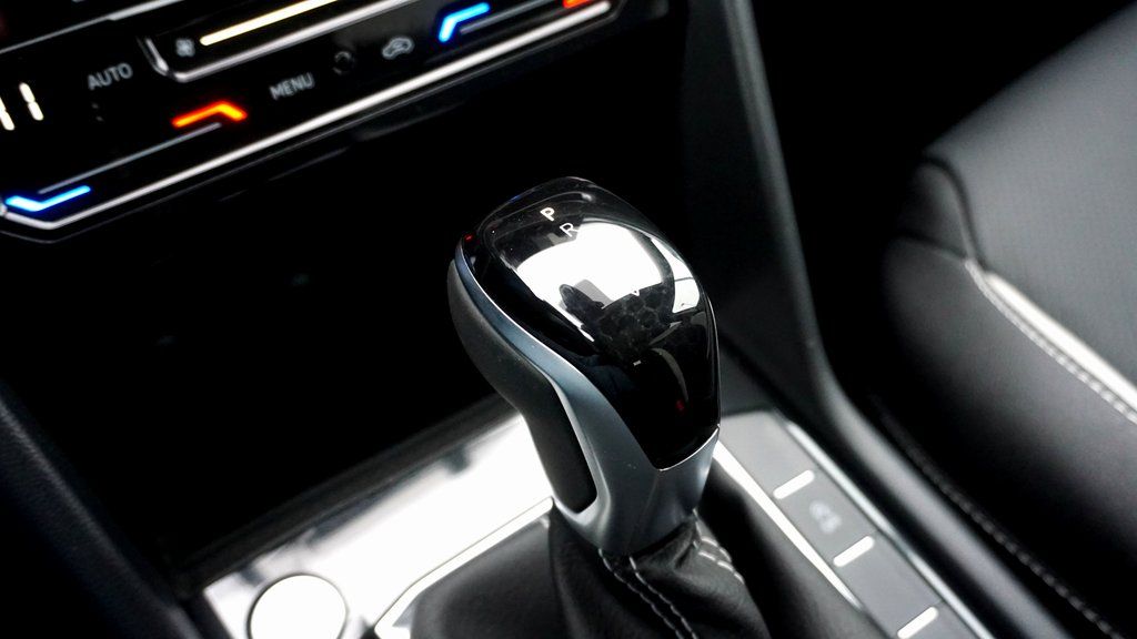 2026 Volkswagen Taos SEL - Photo 17