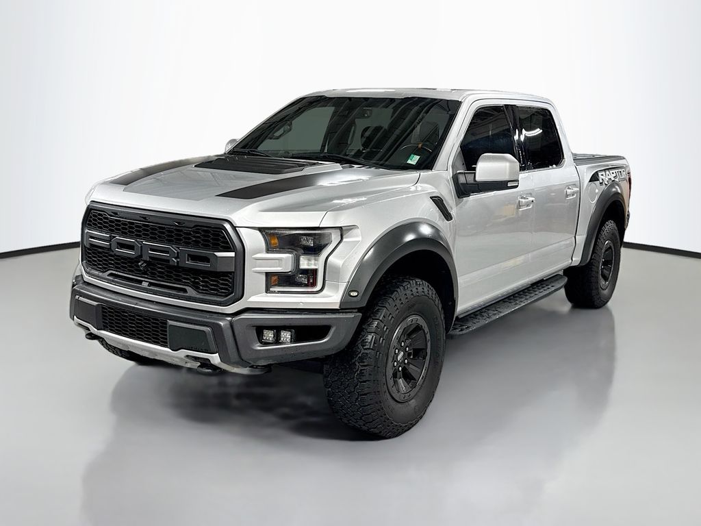 2017 Ford F-150 Raptor SuperCrew 4WD