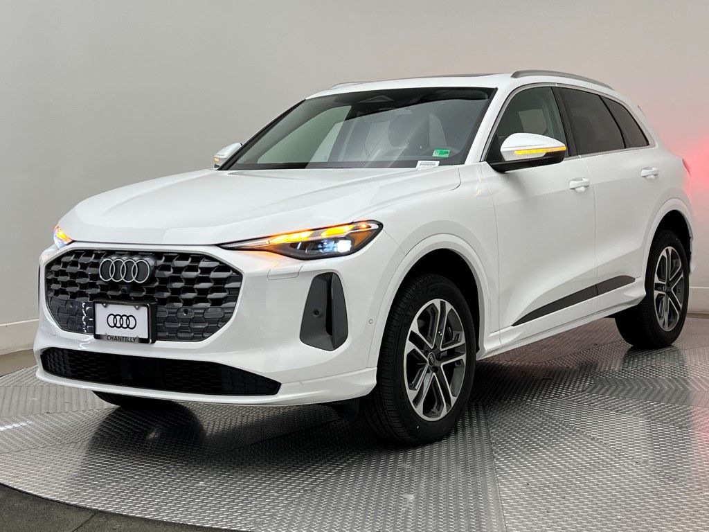 Thumbnail: 2025 Audi Q5 - 2