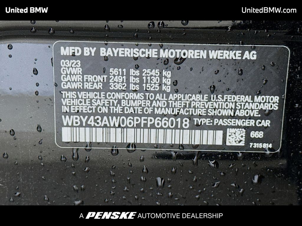 Thumbnail: 2023 BMW i4 - 15