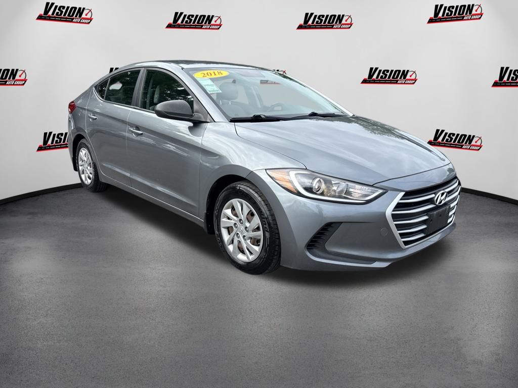  2018 Hyundai Elantra SE FWD   