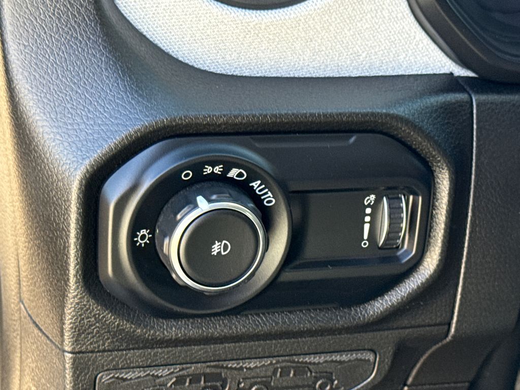 Used 2024 Jeep Wrangler SUV