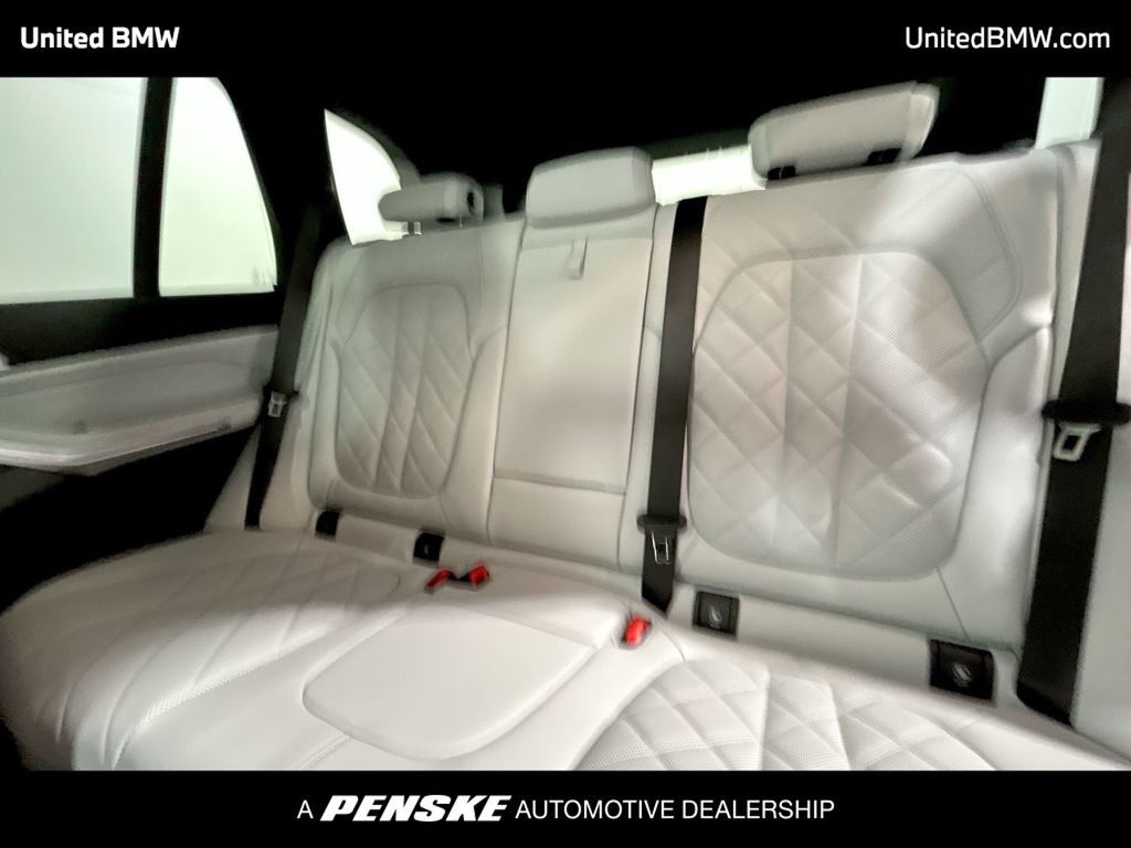 2026 BMW X5 xDrive50e 21