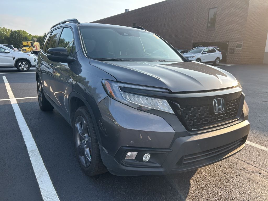 Thumbnail: 2021 Honda Passport - 4