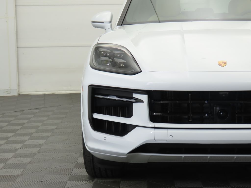 Thumbnail: 2025 Porsche Cayenne - 12