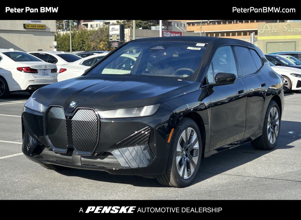 Thumbnail: 2026 BMW iX - 1