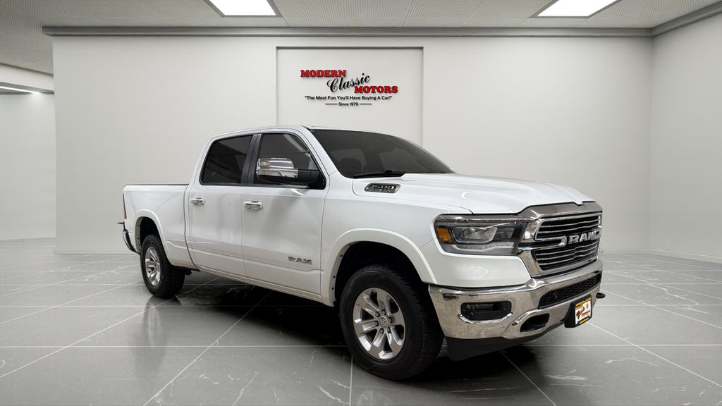 View vehicle photo 7