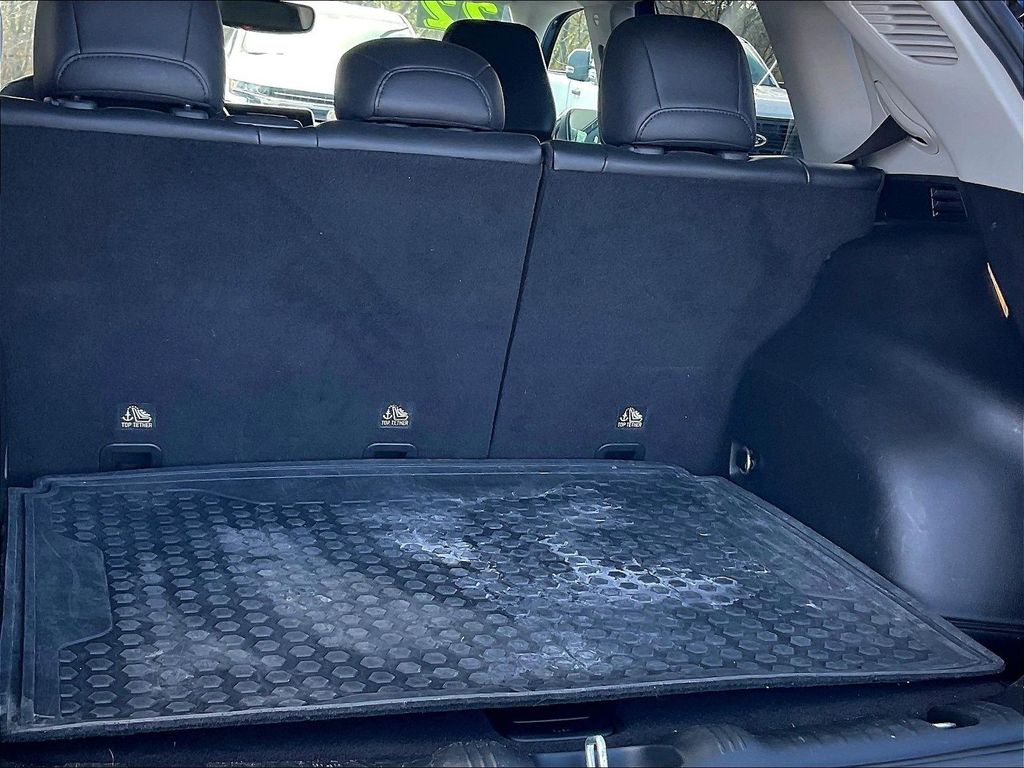 2022 Jeep Compass — photo 35