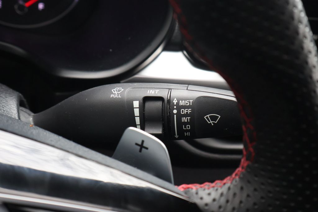 Thumbnail: 2023 Kia Forte - 26