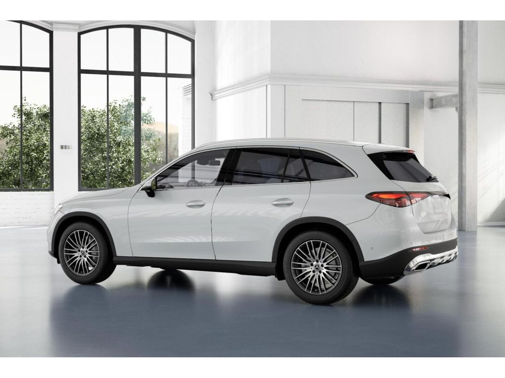 Thumbnail: 2026 Mercedes-Benz GLC - 31