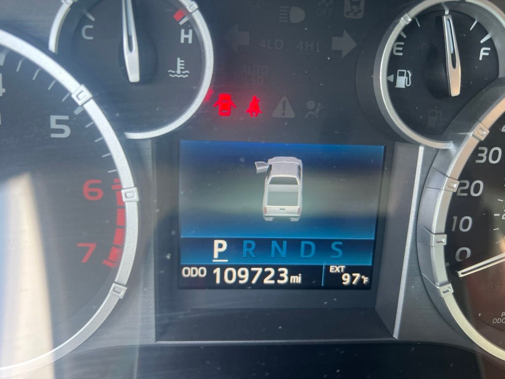 Magnetic Gray Metallic 2015 Toyota Tundra Pickup Truck 4X2 6-Speed Automatic Overdrive
