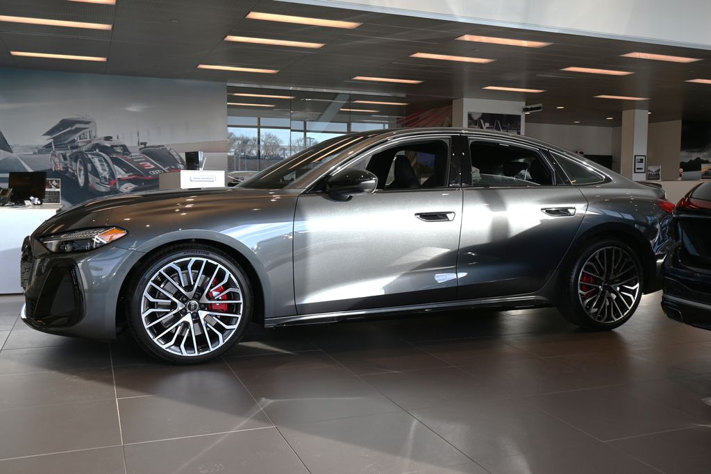 Thumbnail: 2025 Audi S5 - 2