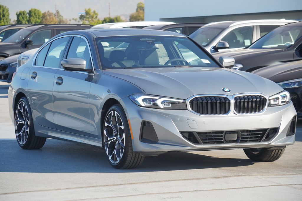 2025 BMW 3 Series 330i 3