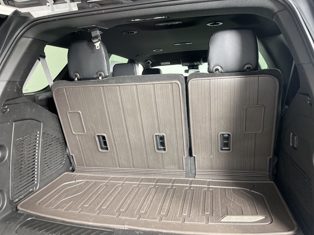 2023 Chevrolet Tahoe LS 10