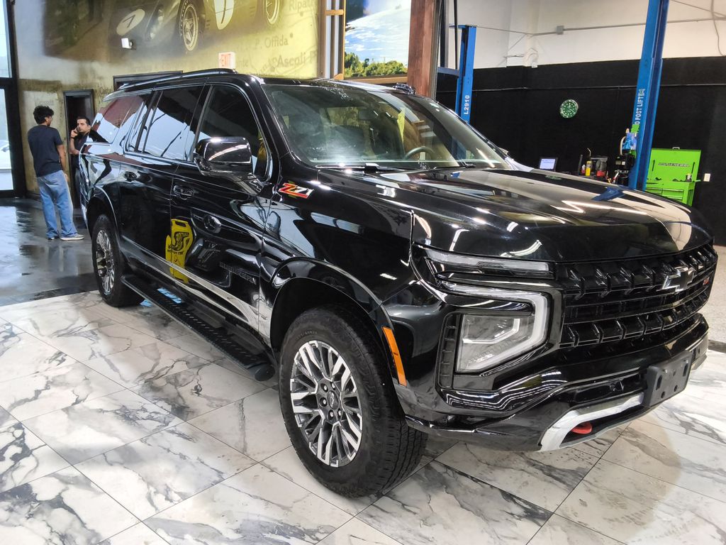 Black 2025 Chevrolet Suburban SUV / Crossover Four-Wheel Drive 