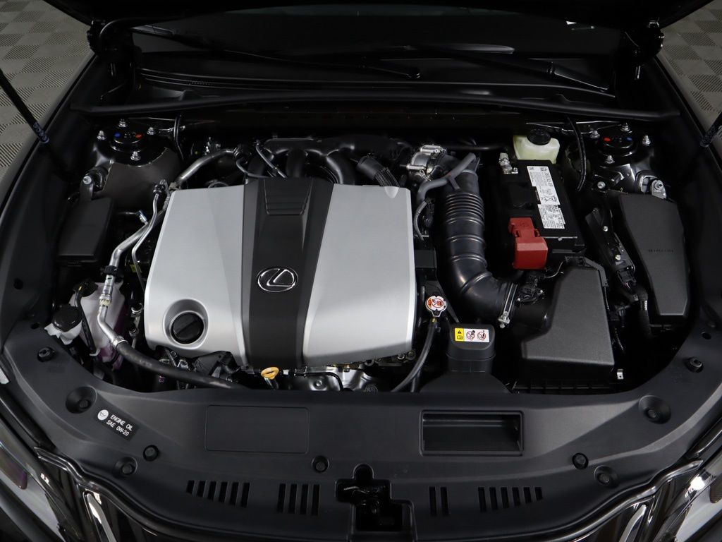 Thumbnail: 2024 Lexus ES - 30