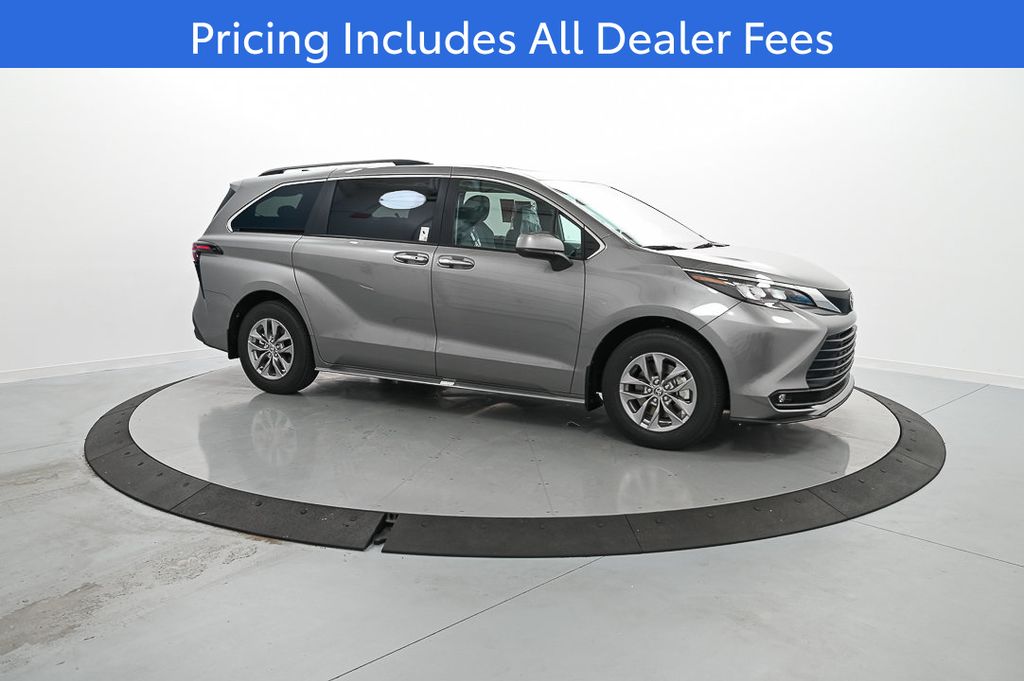 New 2026 Toyota Sienna Van