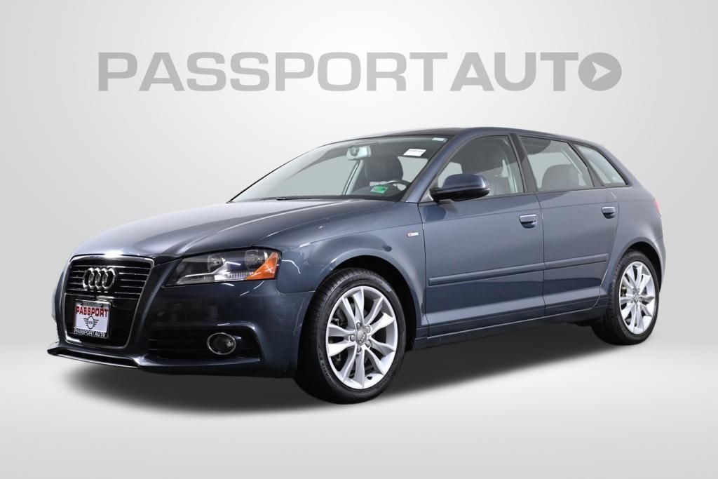 Lava Gray Pearl Effect 2012 Audi A3 Wagon Front-Wheel Drive 6-Speed Manual