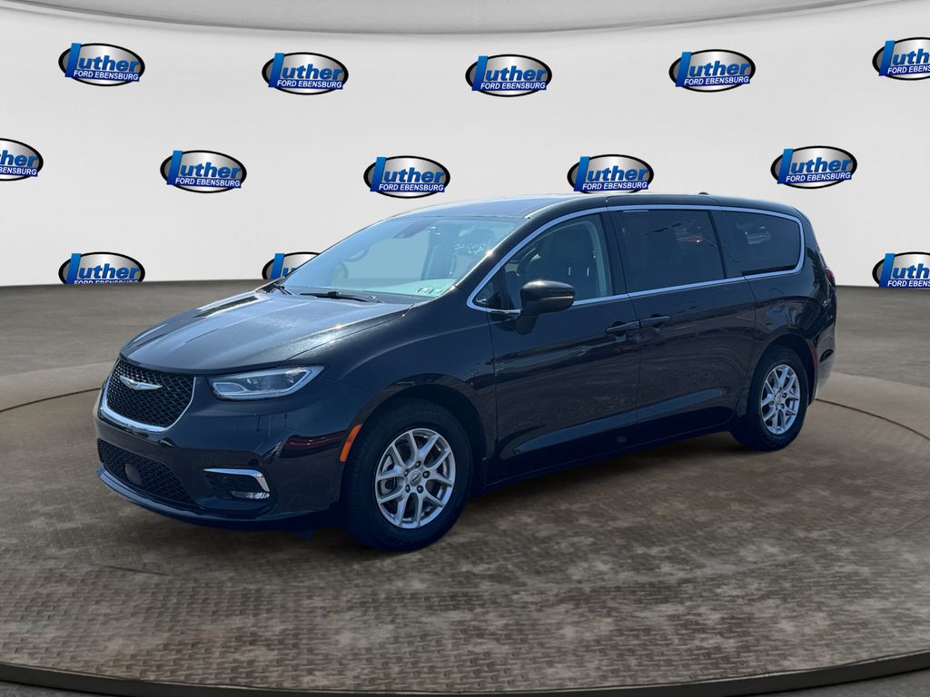 2023 Chrysler Pacifica Touring L Black at Bob Ruth Ford