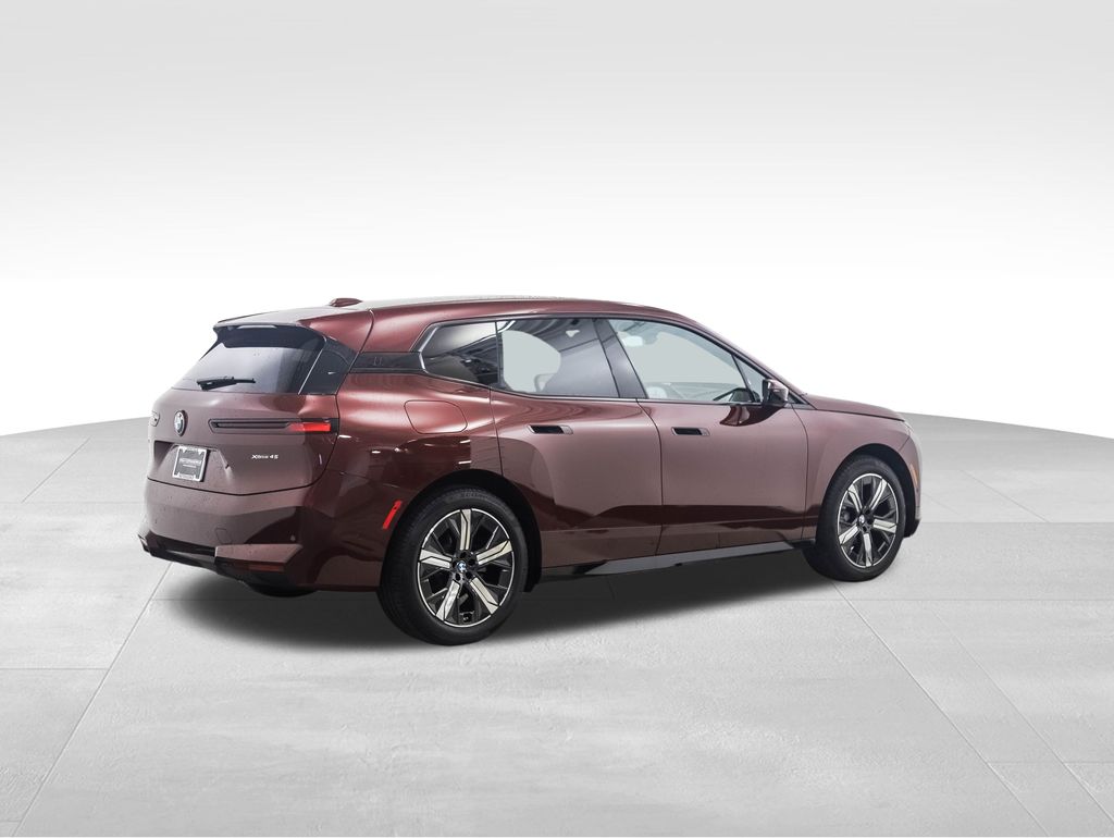 Thumbnail: 2026 BMW iX - 5