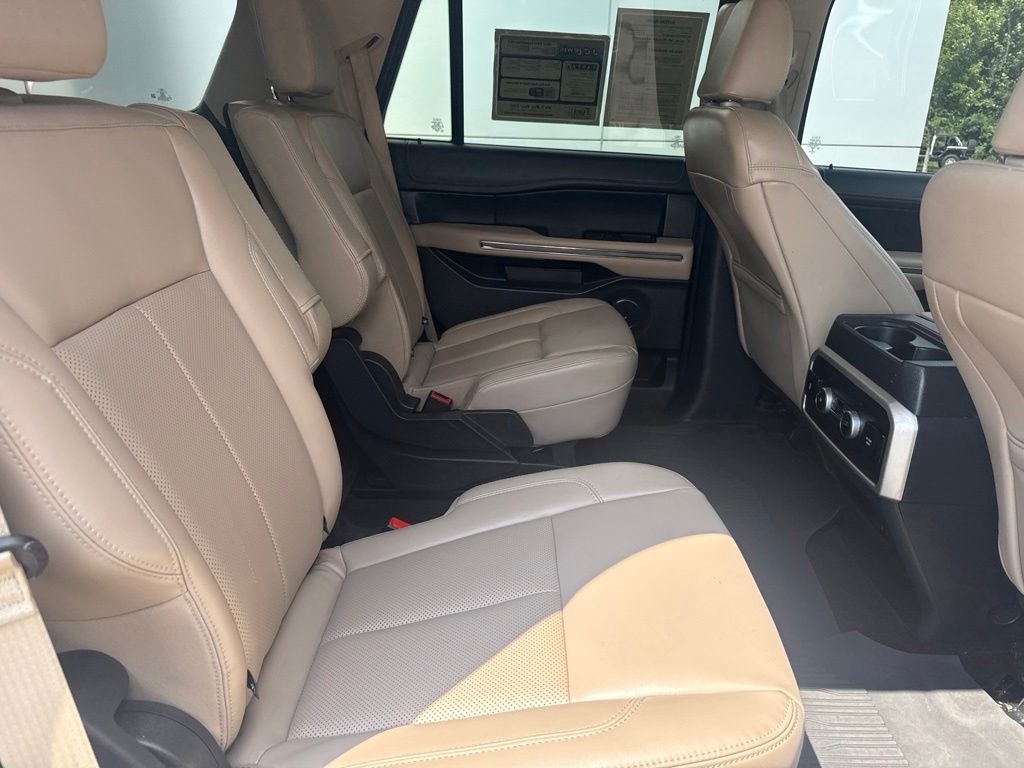 2022 Ford Expedition XLT
