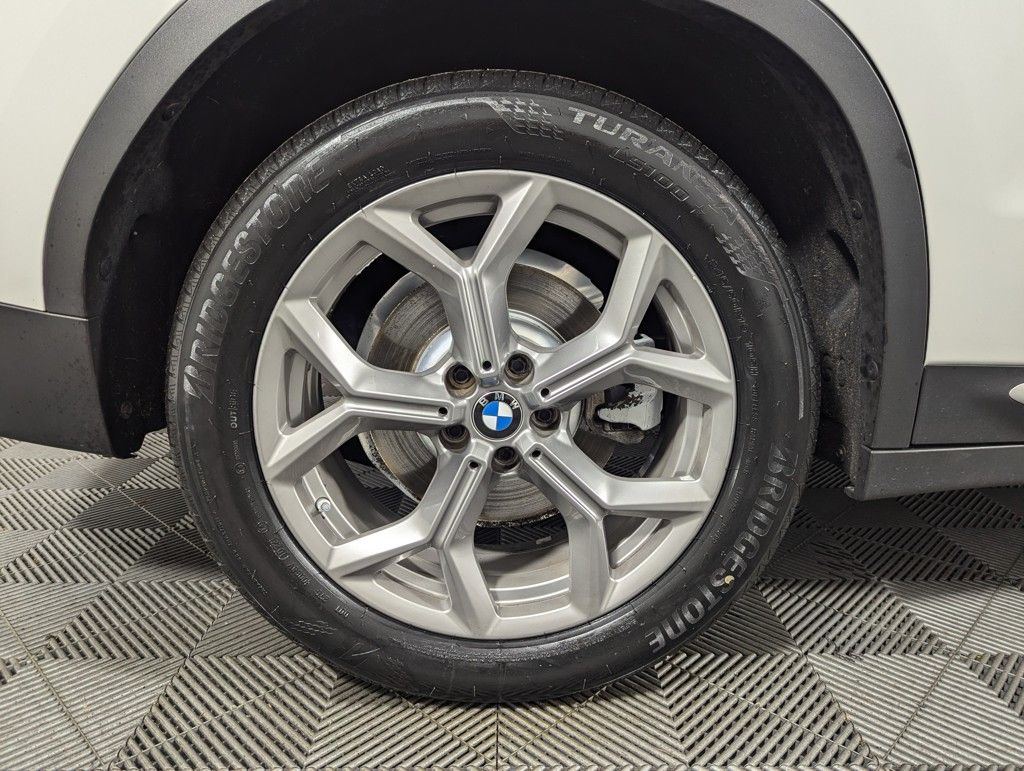 2022 BMW X3 xDrive30i photo