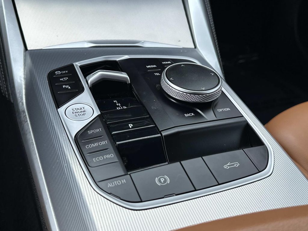 Used 2024 Gray Metallic BMW M440i xDrive image 22