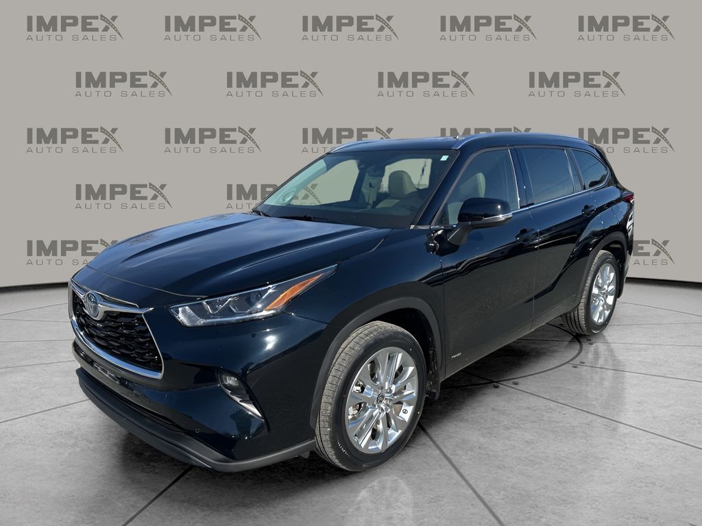 2023 Toyota Highlander Hybrid Limited's photo