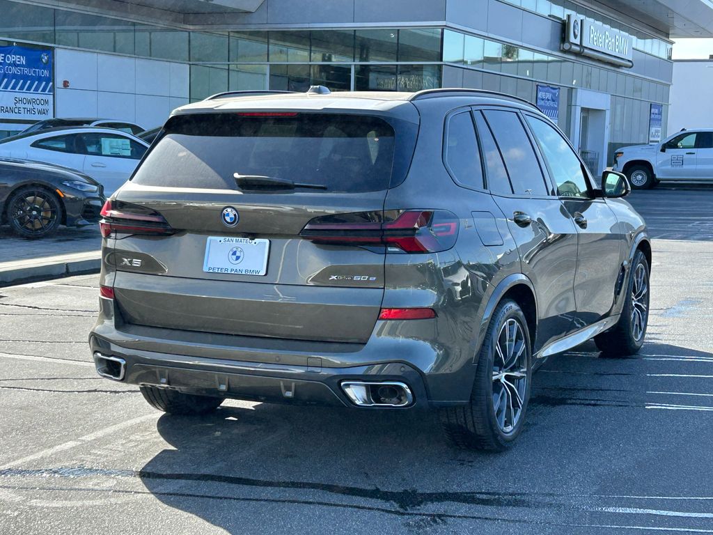 2026 BMW X5 xDrive50e 5