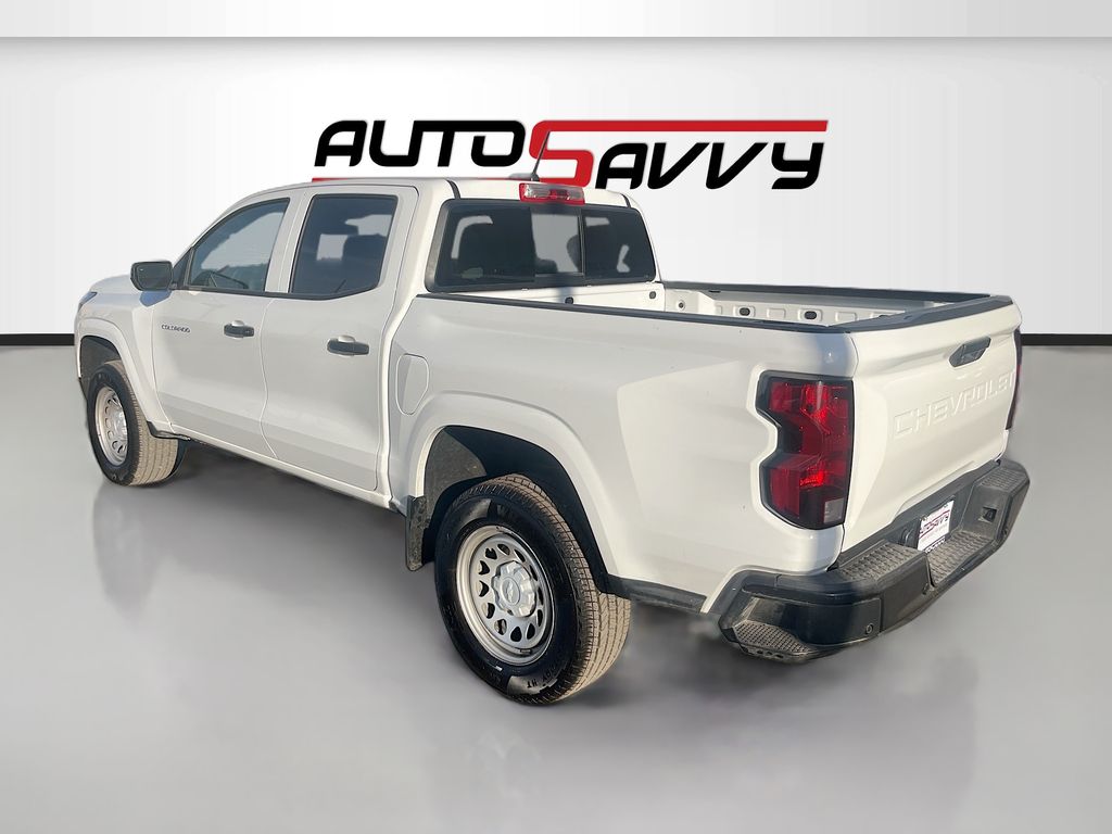 Used 2025 White Chevrolet Work Truck image 5
