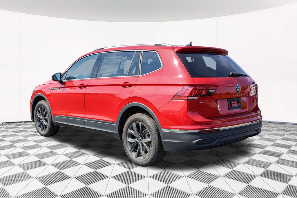 2024 Volkswagen Tiguan 2.0T SE 10