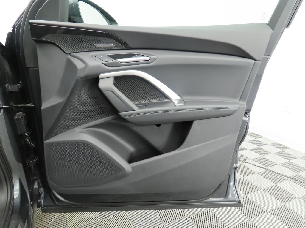 2025 Audi Q5 Premium 27