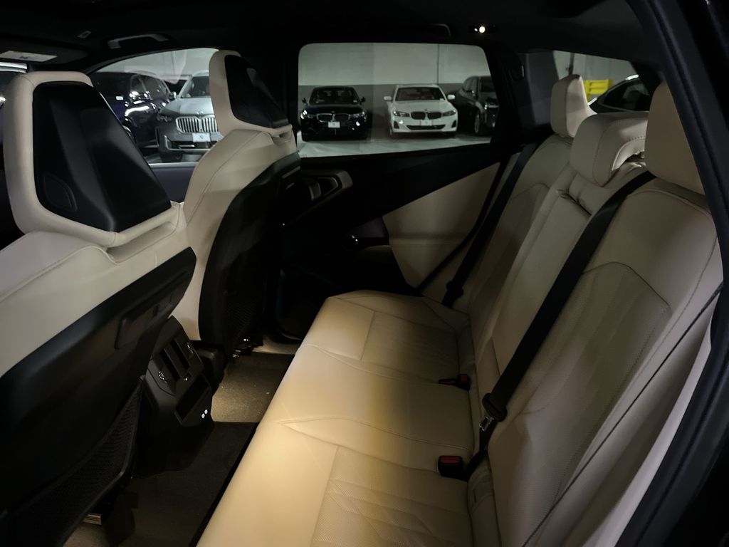 Thumbnail: 2026 BMW X3 - 23