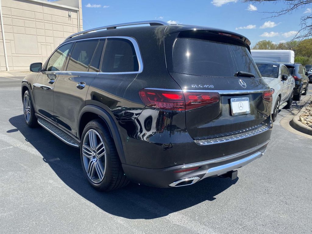 2025 Mercedes-Benz GLS 450 4MATIC 7