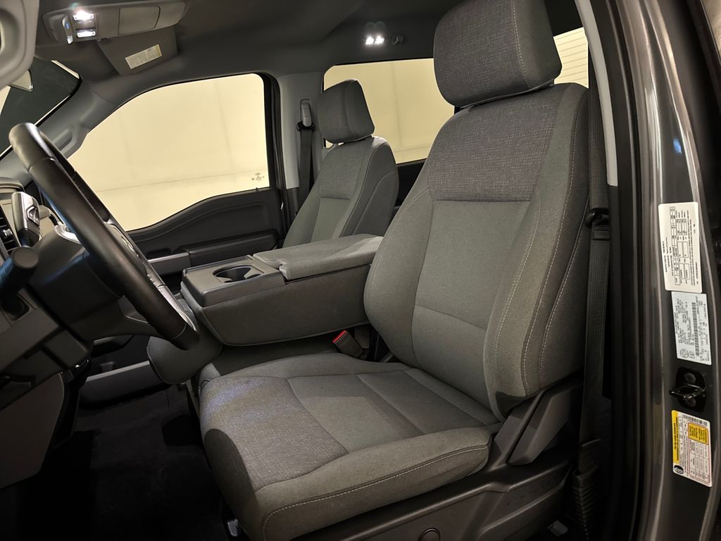 Certified Used 2025  Ford XLT image 19