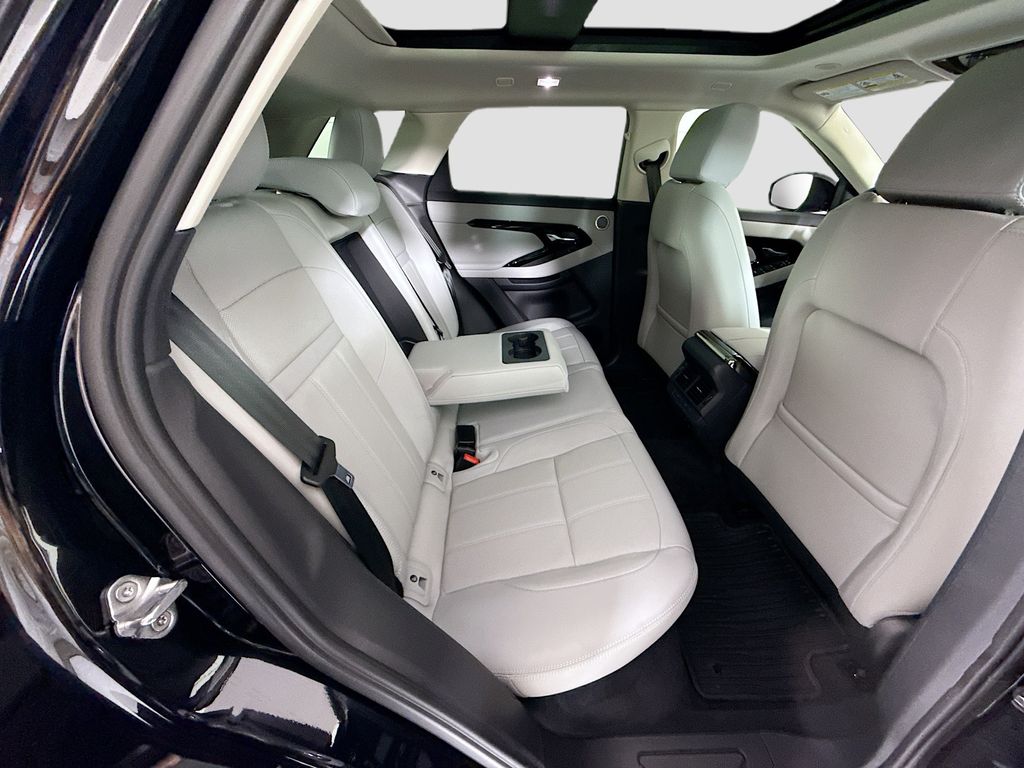 Thumbnail: 2025 Land Rover Range Rover Evoque - 22