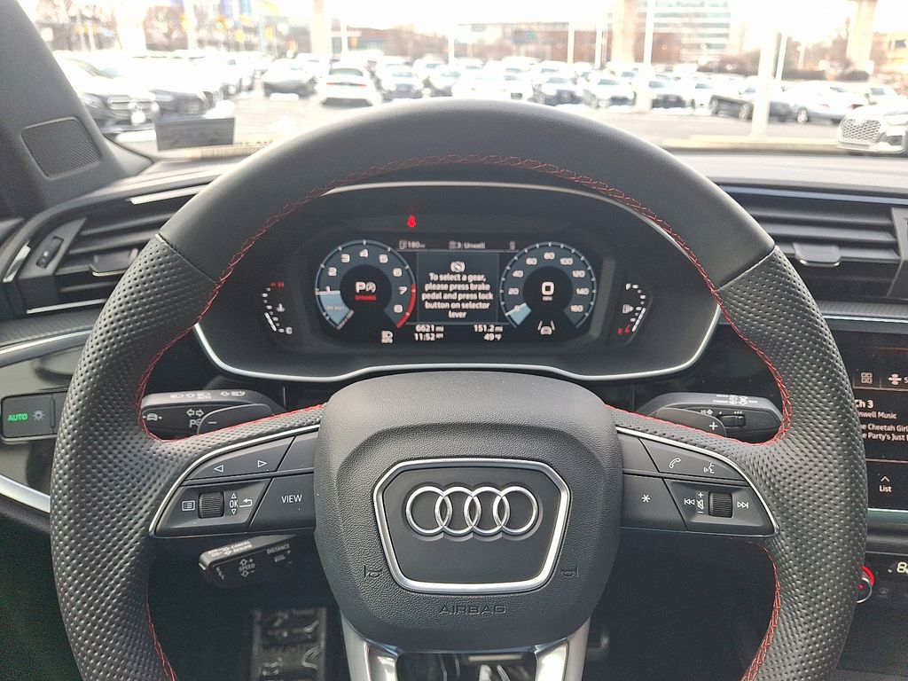 Thumbnail: 2025 Audi Q3 - 19