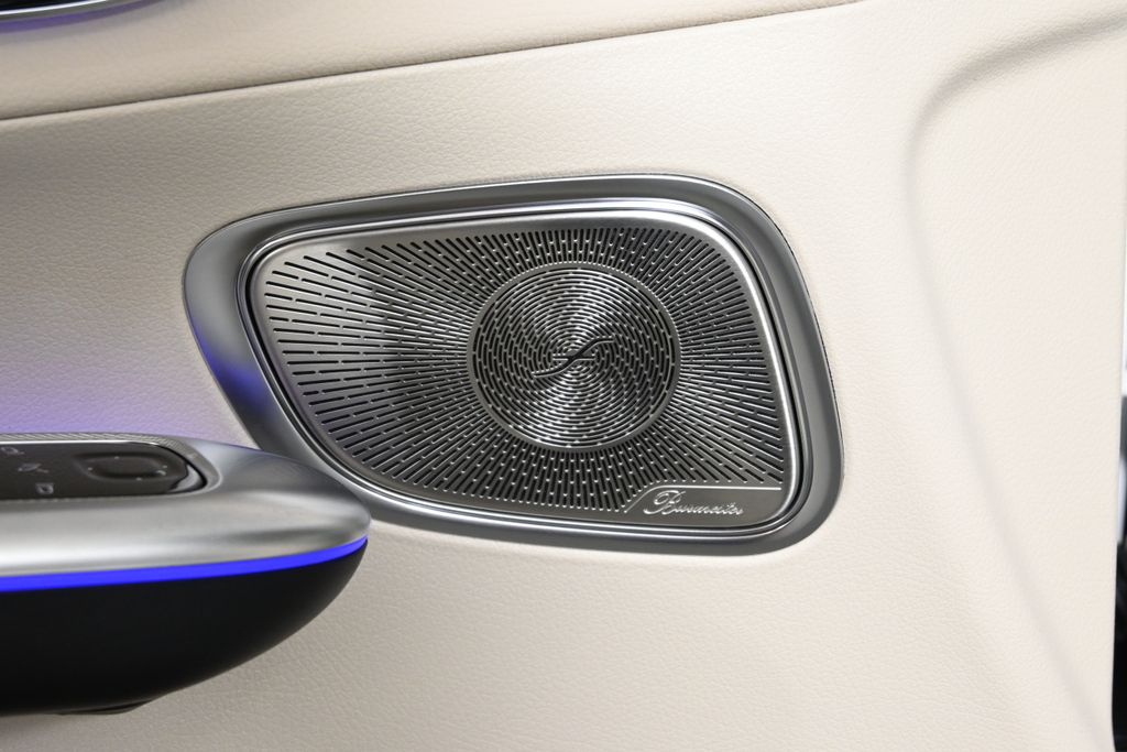 2025 Mercedes-Benz GLC 300 22