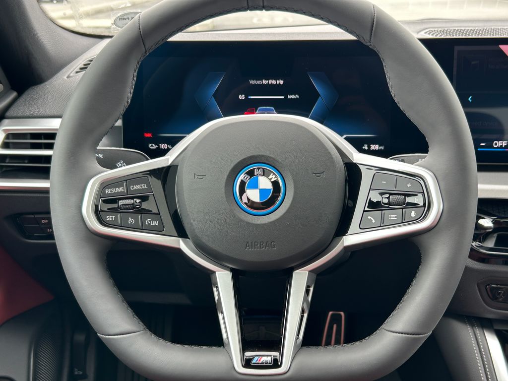 2025 BMW i4 eDrive40 18
