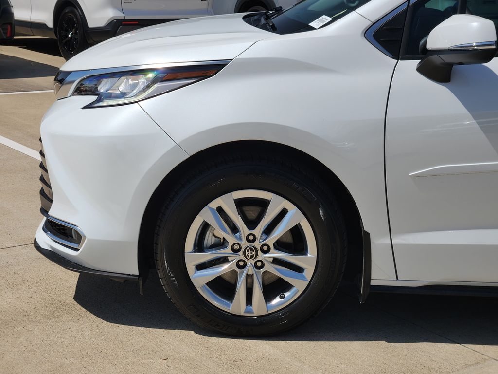 2022 Toyota Sienna Limited Beige at Community Toyota