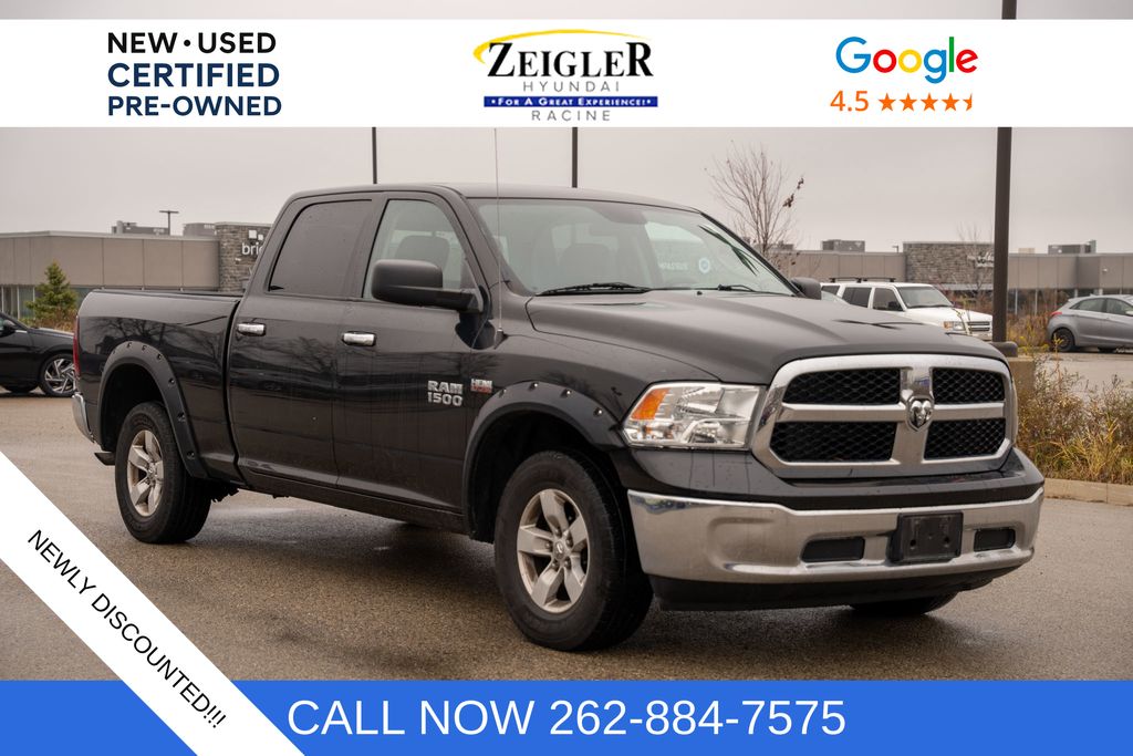 2017 RAM 1500 SLT Crew Cab 4WD