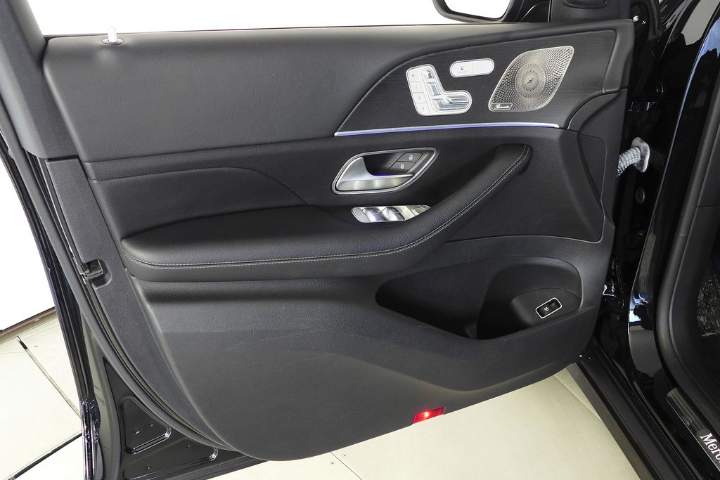 Thumbnail: 2023 Mercedes-Benz GLE - 11