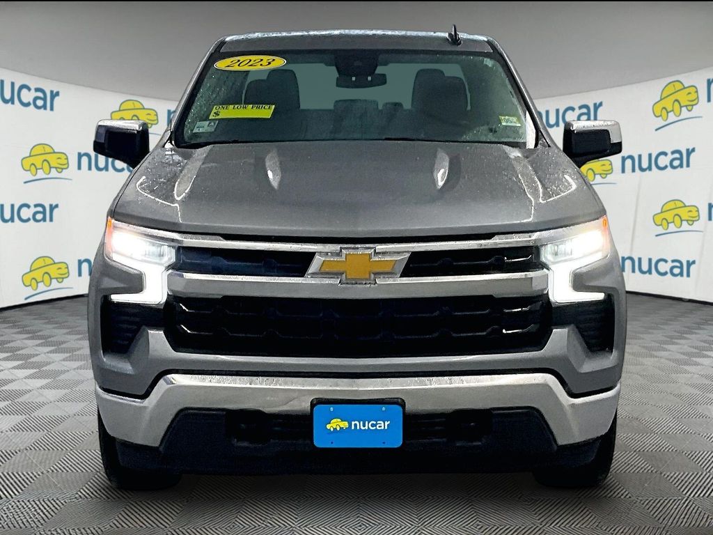 2023 Chevrolet Silverado 1500 — photo 2