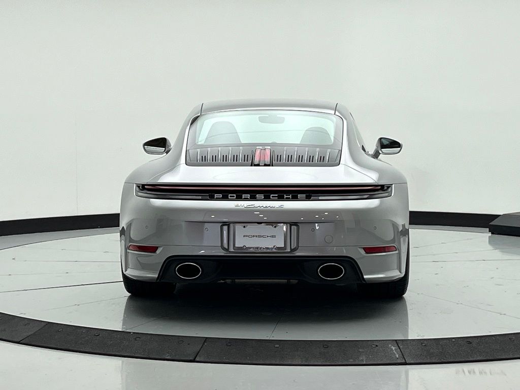 Thumbnail: 2025 Porsche 911 - 8