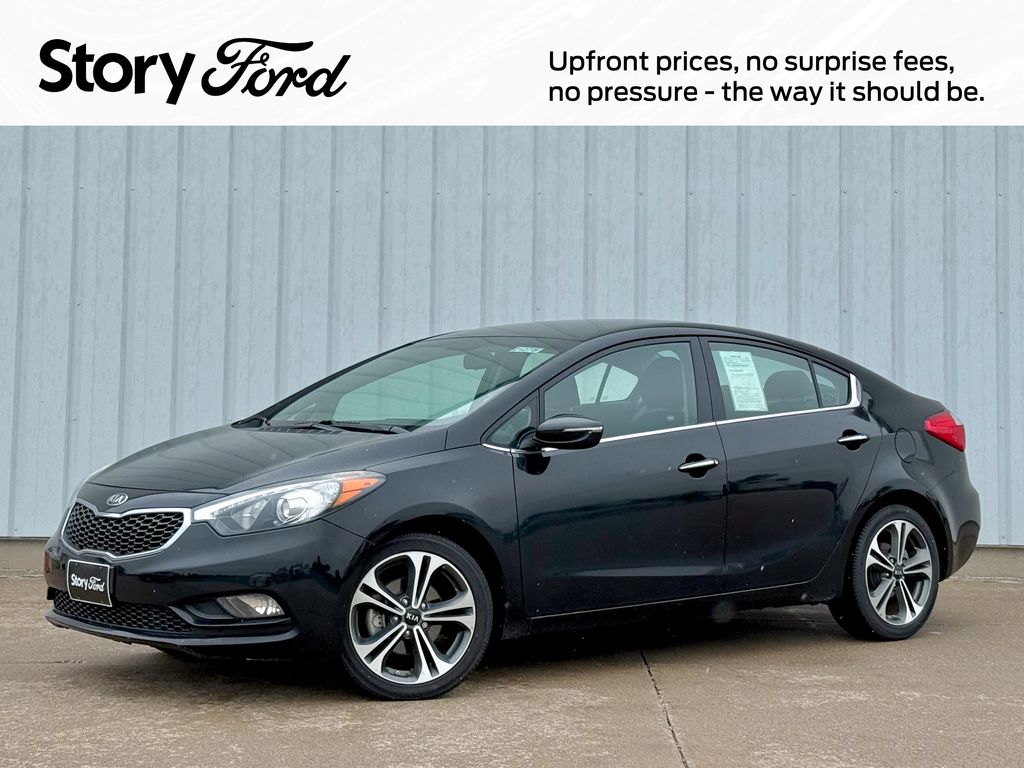 Aurora Black 2016 Kia Forte Sedan Front-Wheel Drive 6-Speed Automatic
