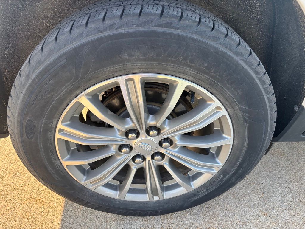 Used 2017 Cadillac XT5 SUV